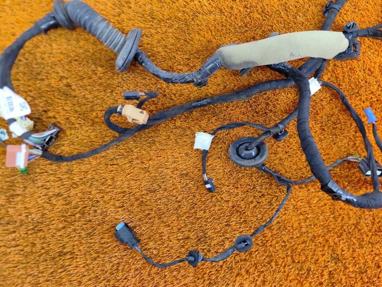 Проводка двери