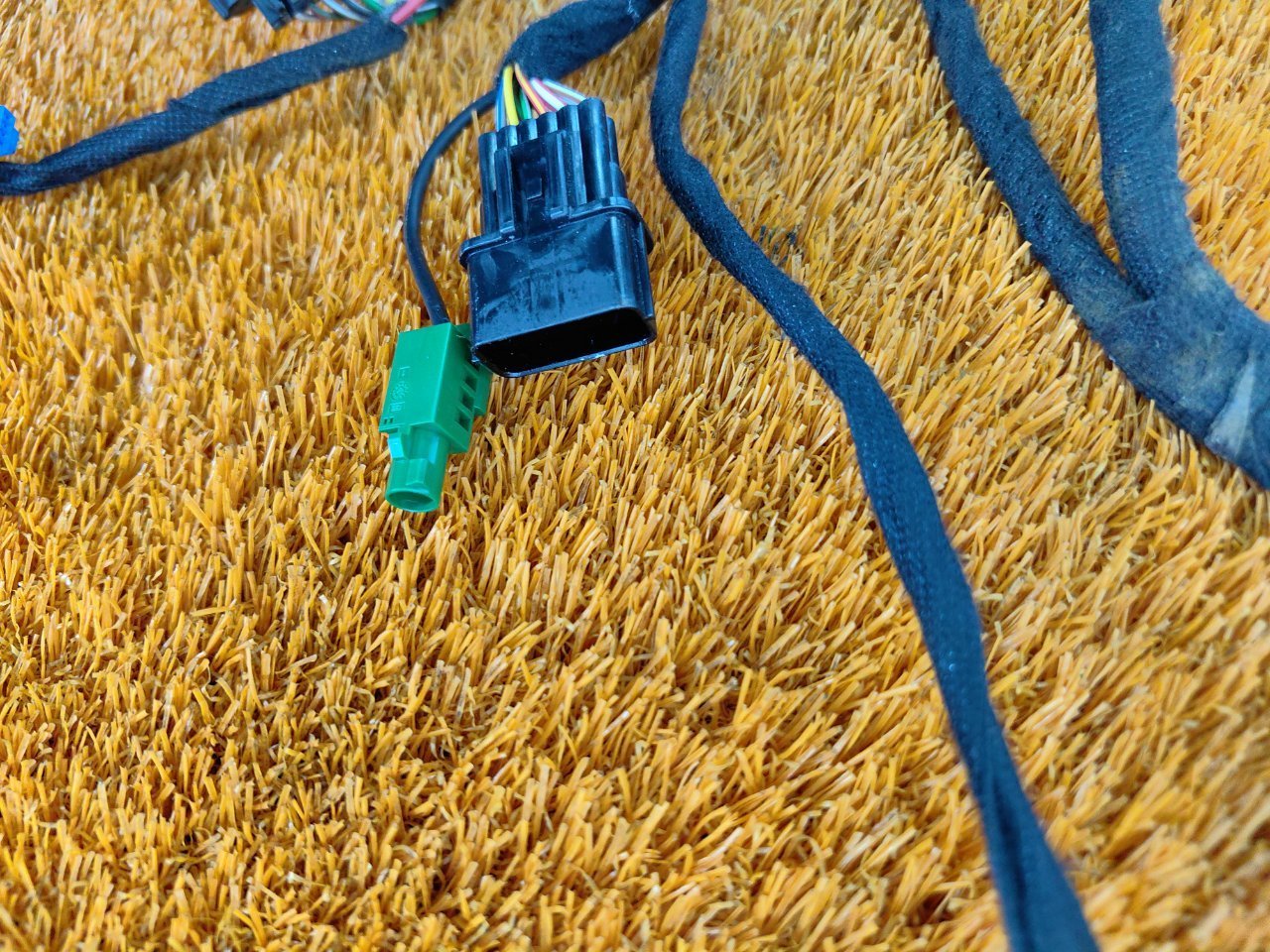 Проводка двери