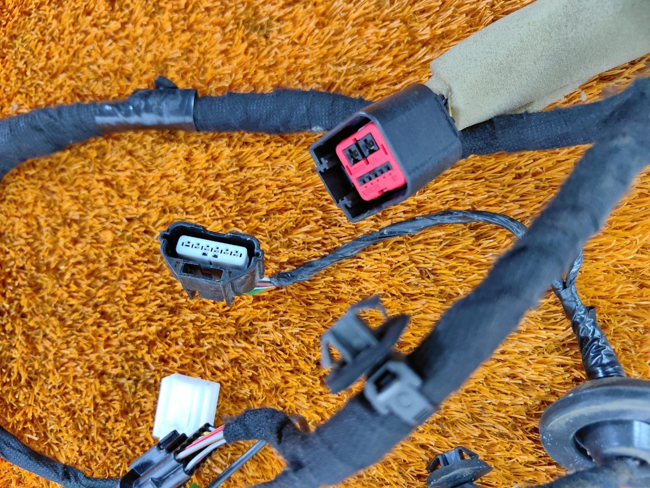 Проводка двери