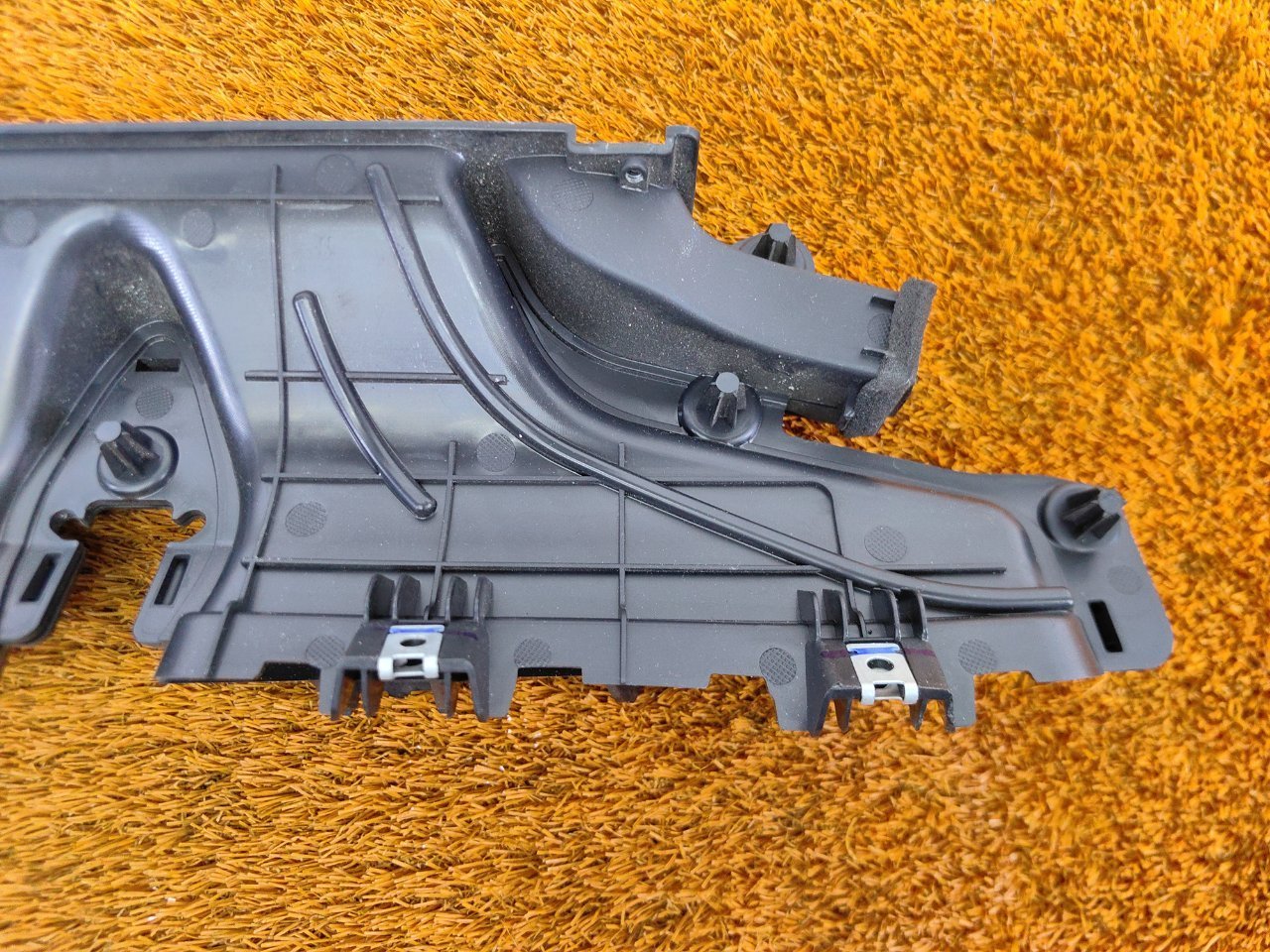 Дефлектор воздушный