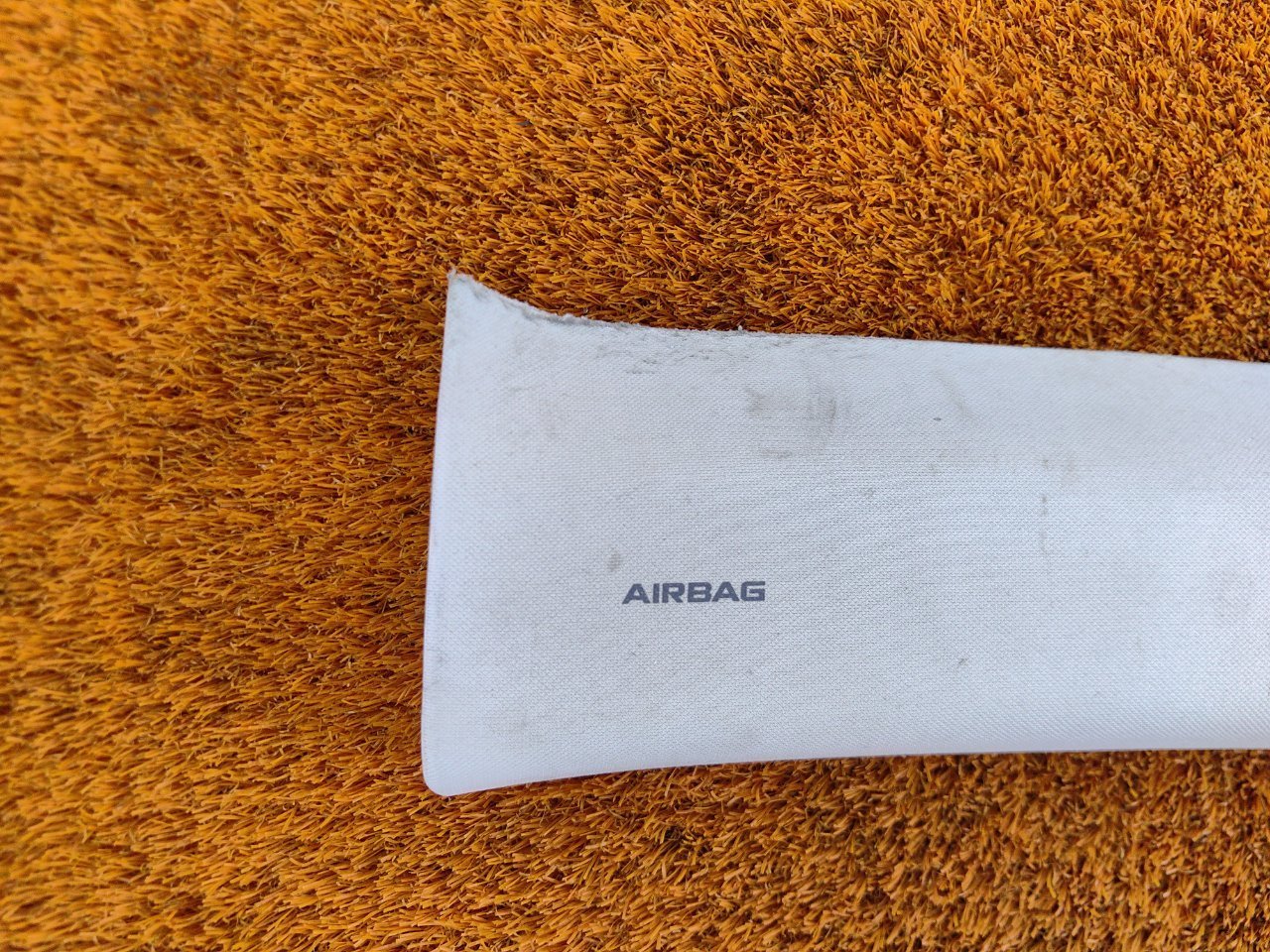 Накладка стойки лобового стекла