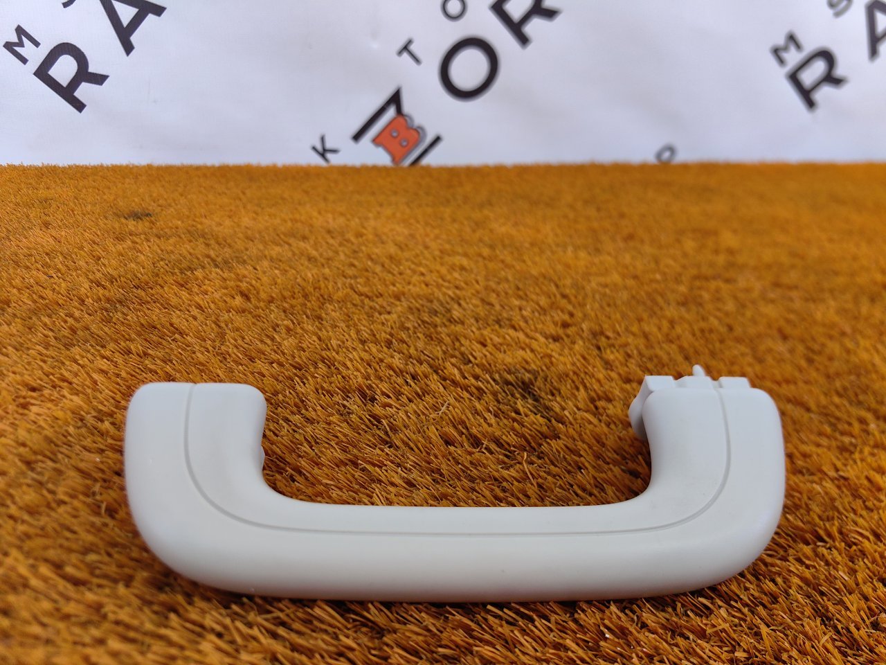 Ручка потолка