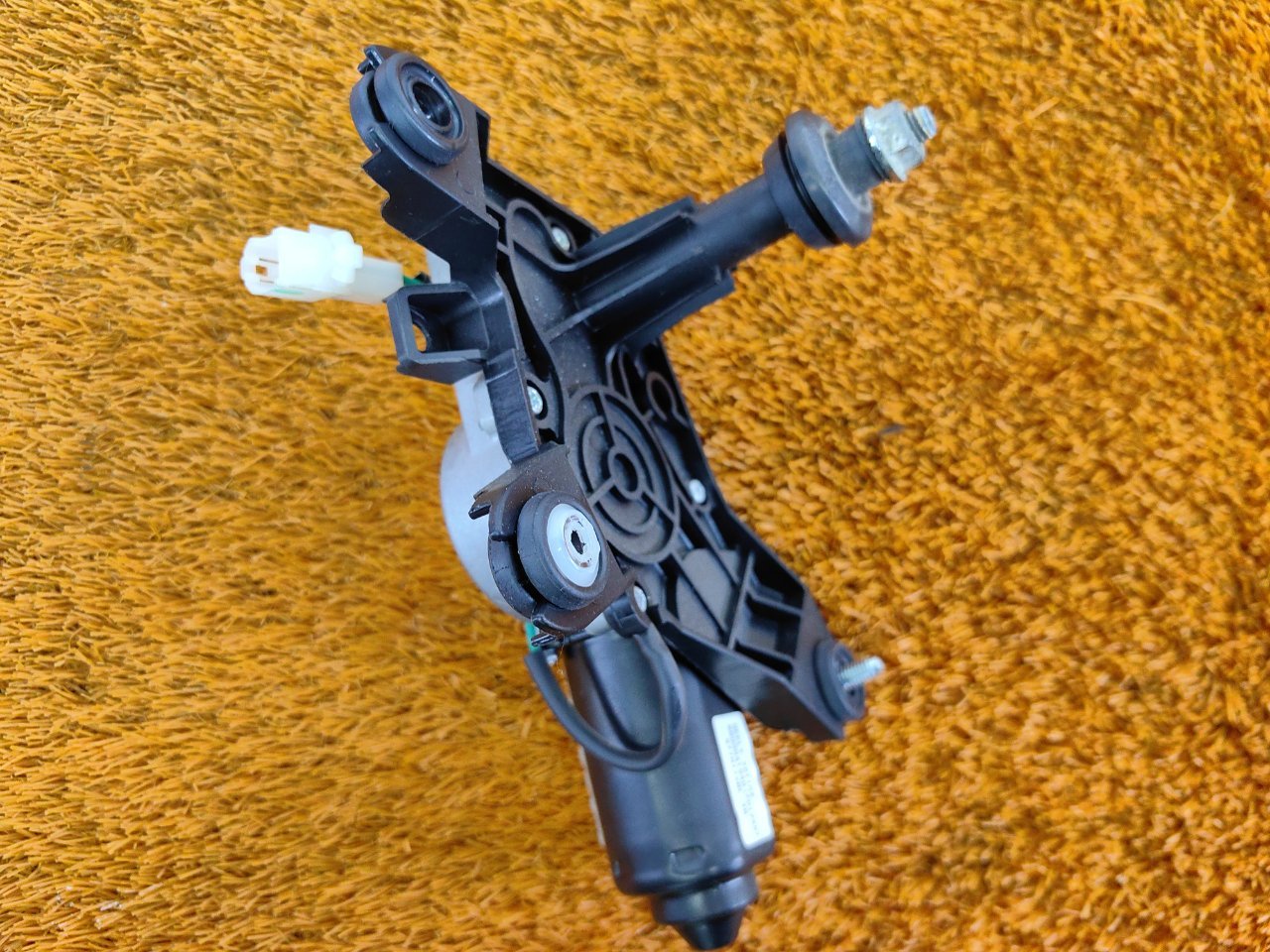 Мотор стеклоочистителя