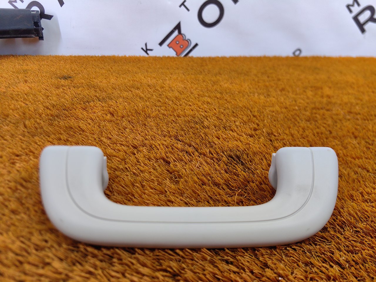 Ручка потолка