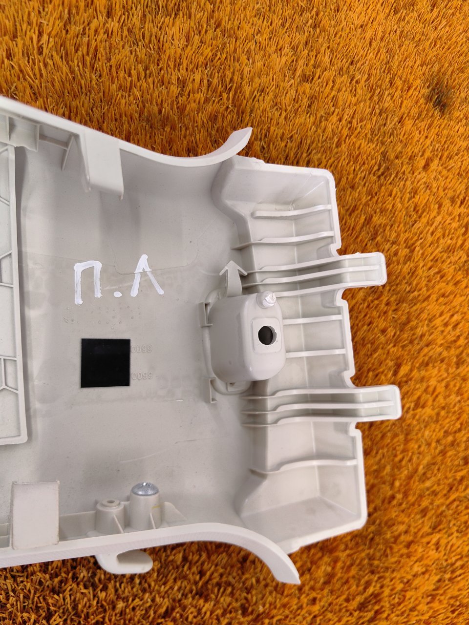 Обшивка стойки