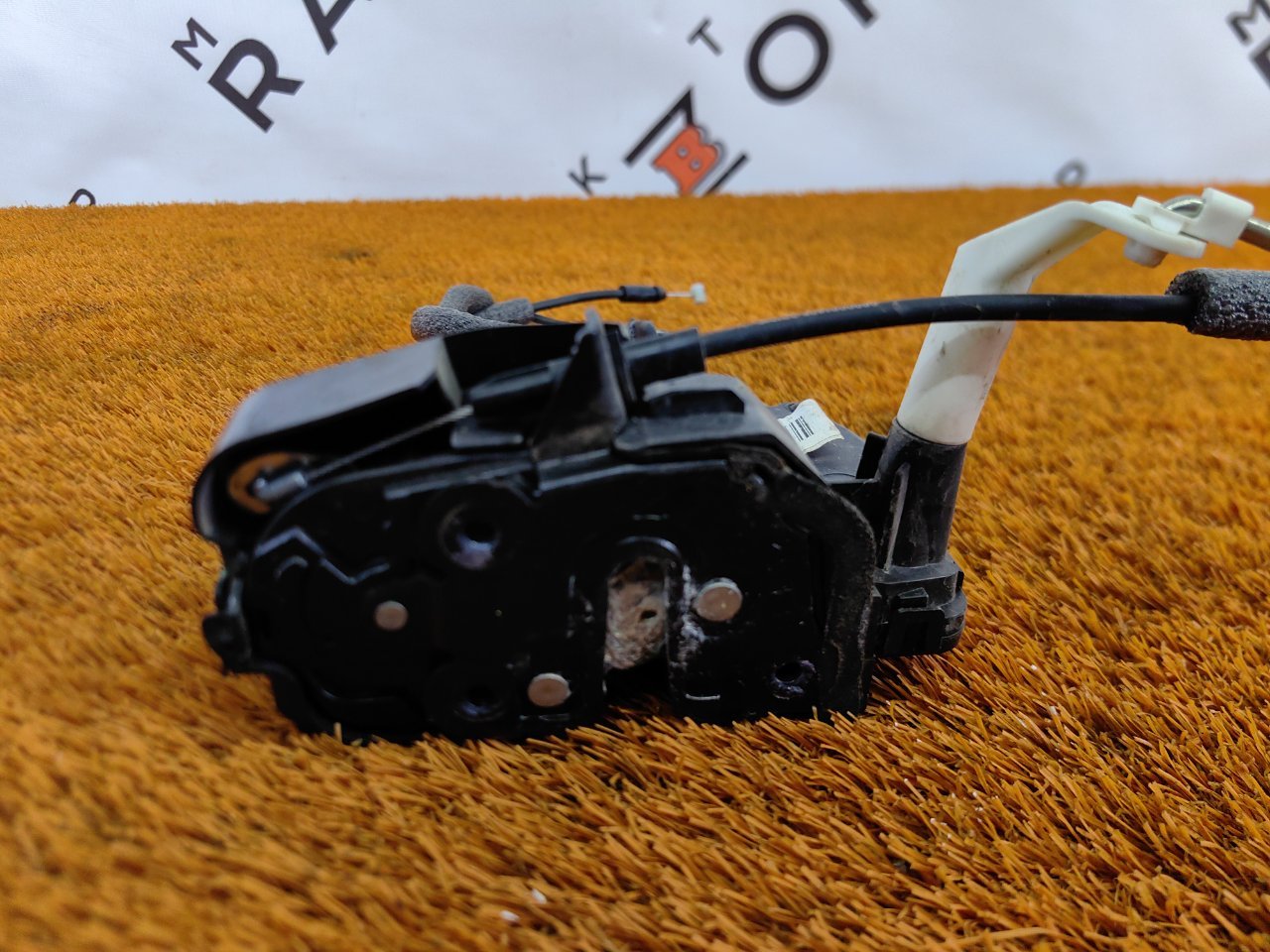 Замок двери