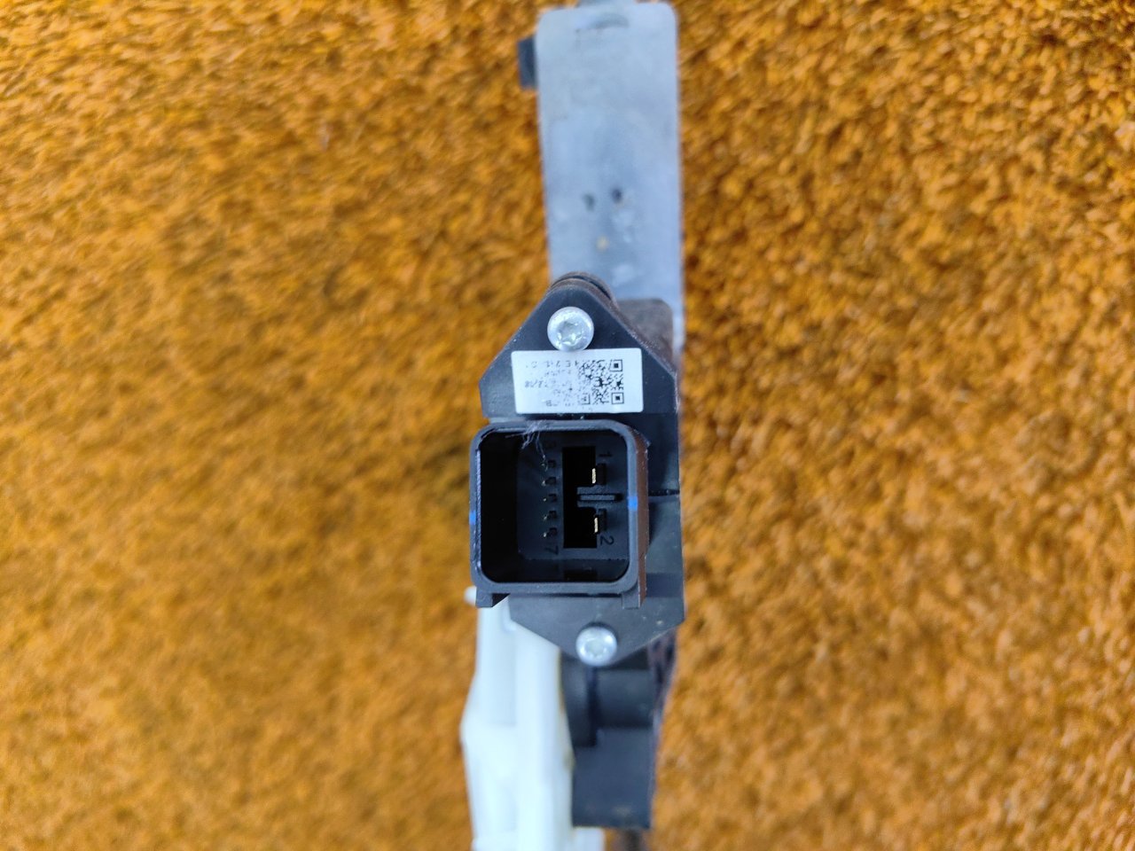 Стеклоподъемник