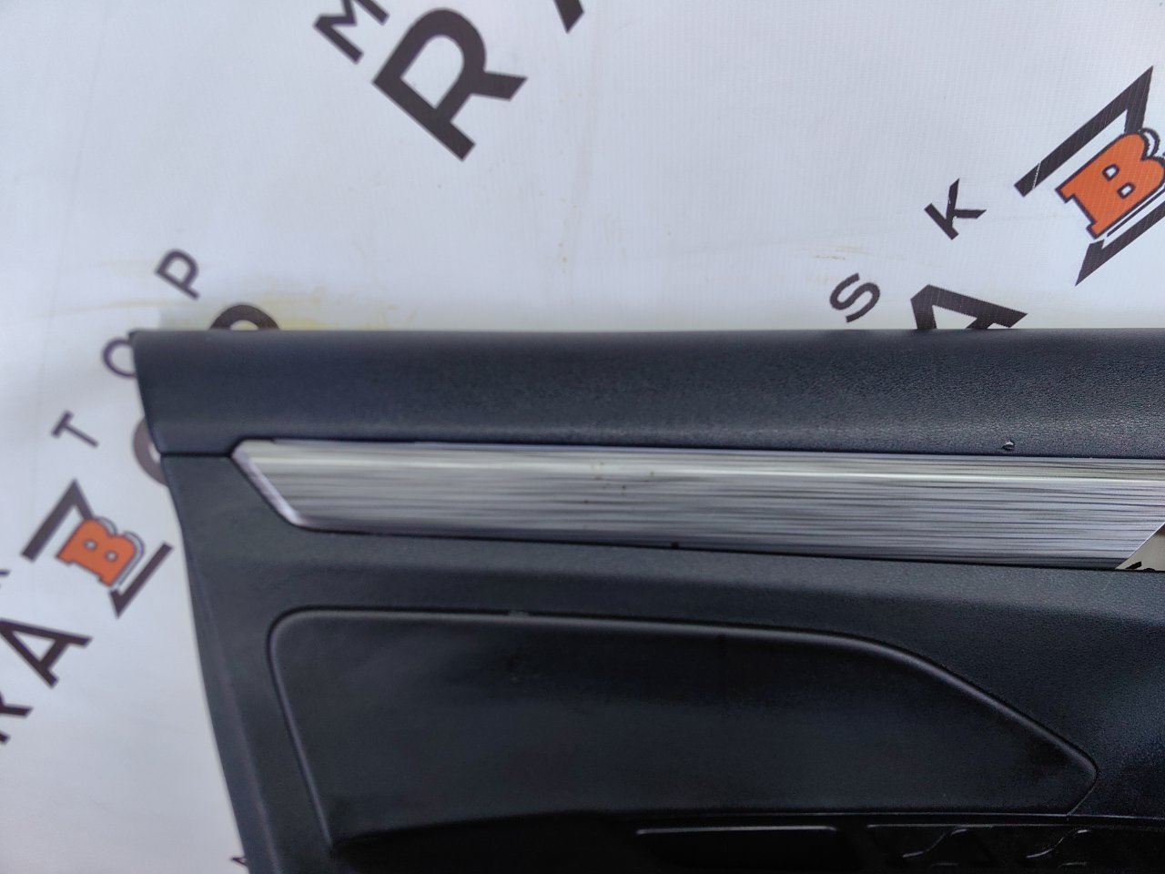 Обшивка двери