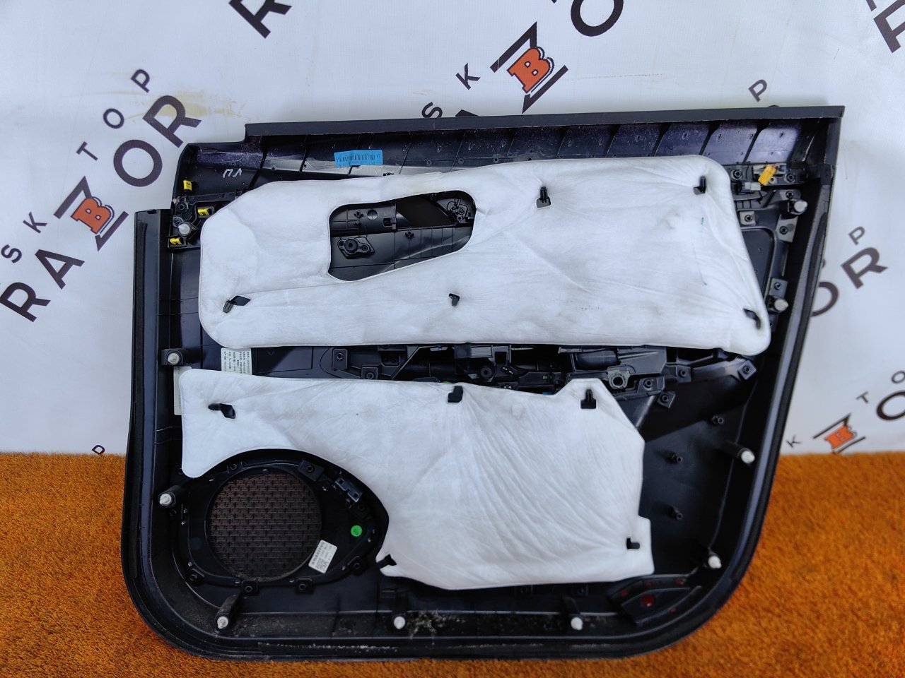 Обшивка двери