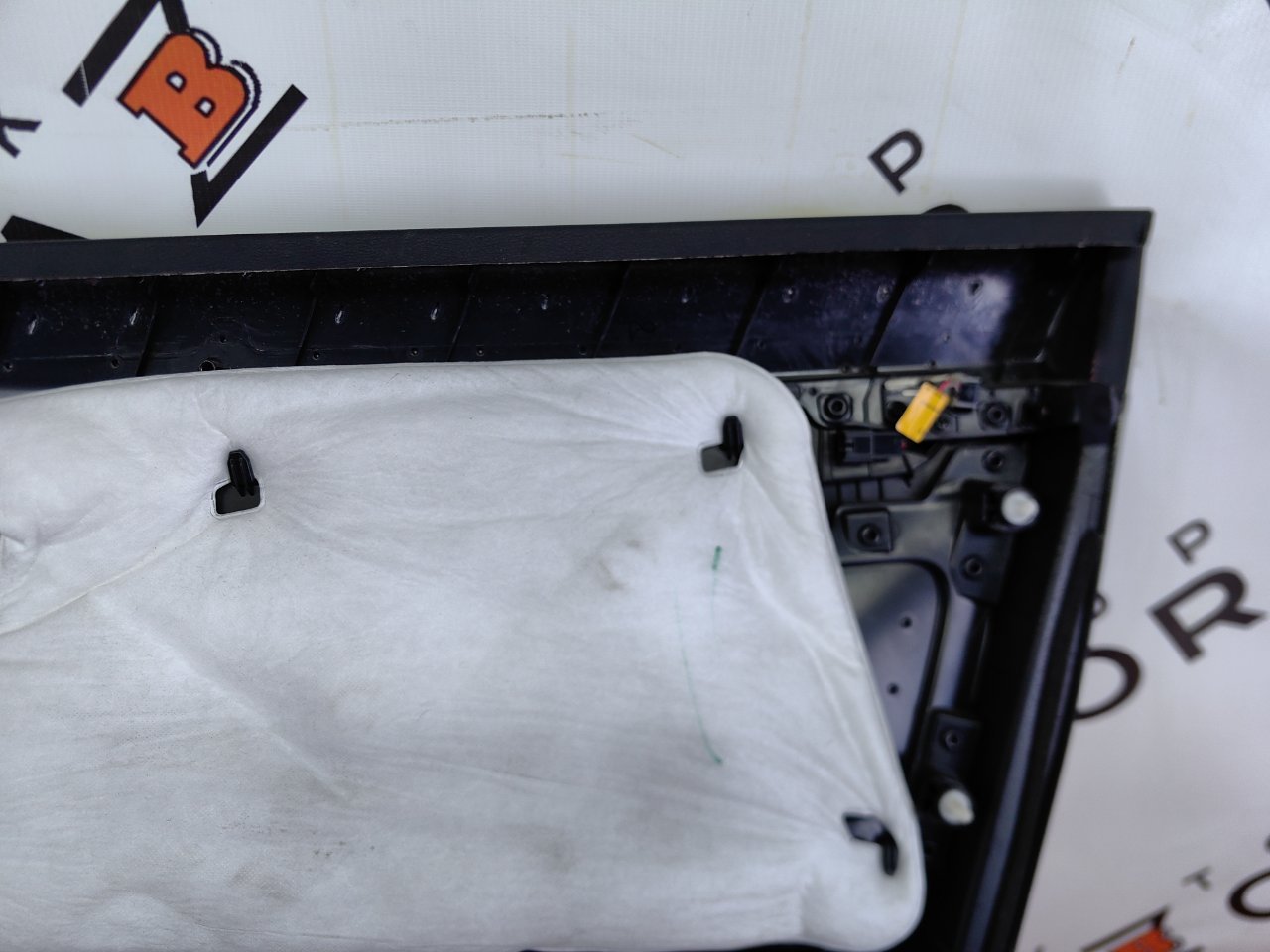 Обшивка двери