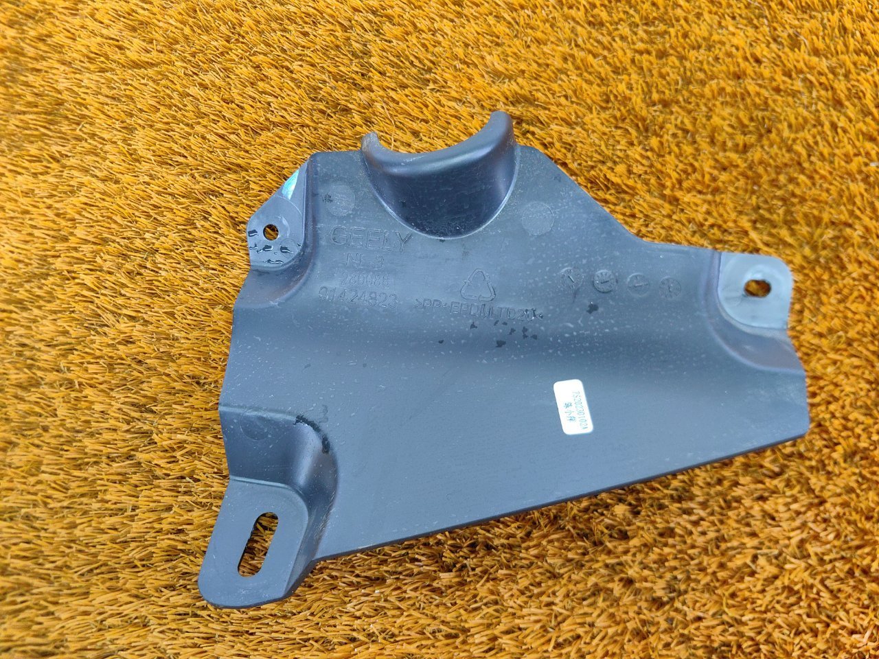 Накладка торпедо