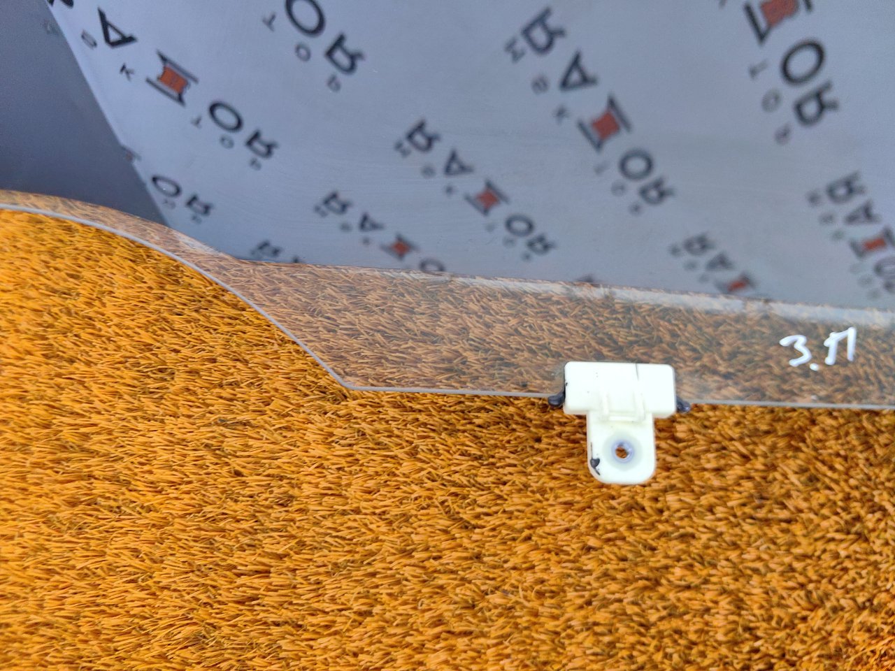 Стекло двери