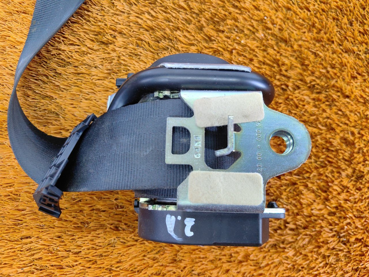 Ремень безопасности