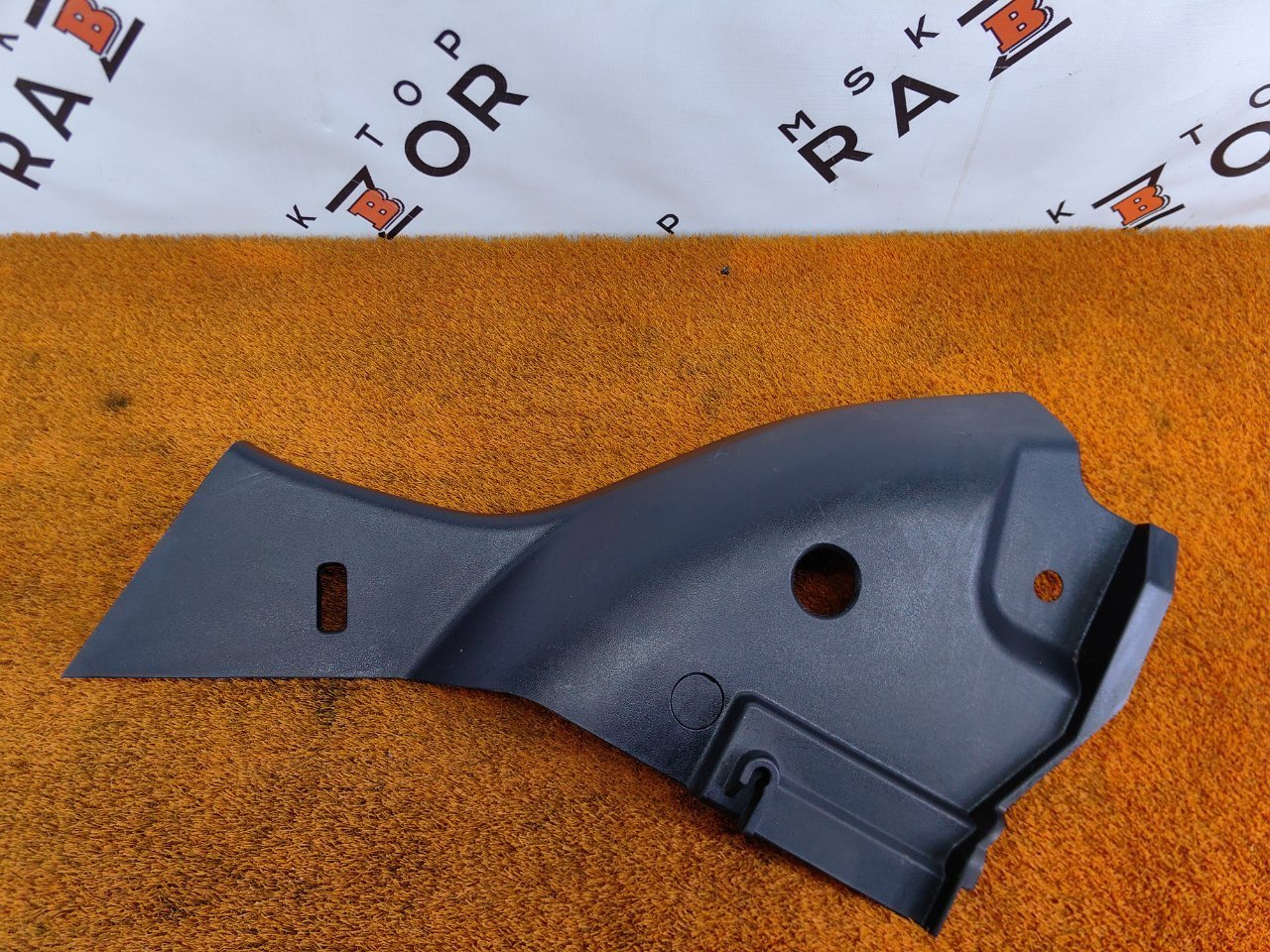 Обшивка стойки