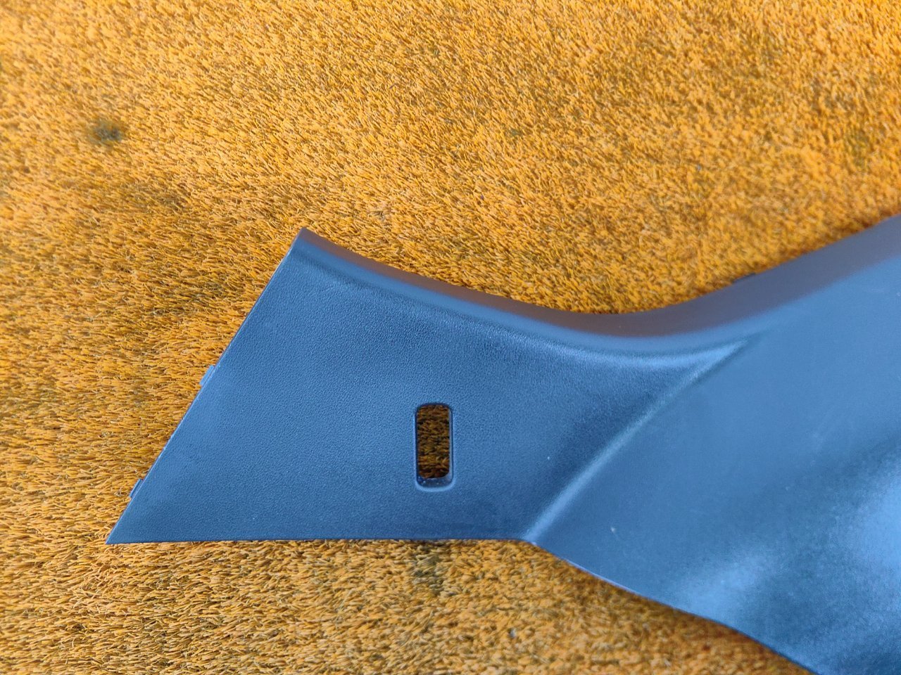 Обшивка стойки