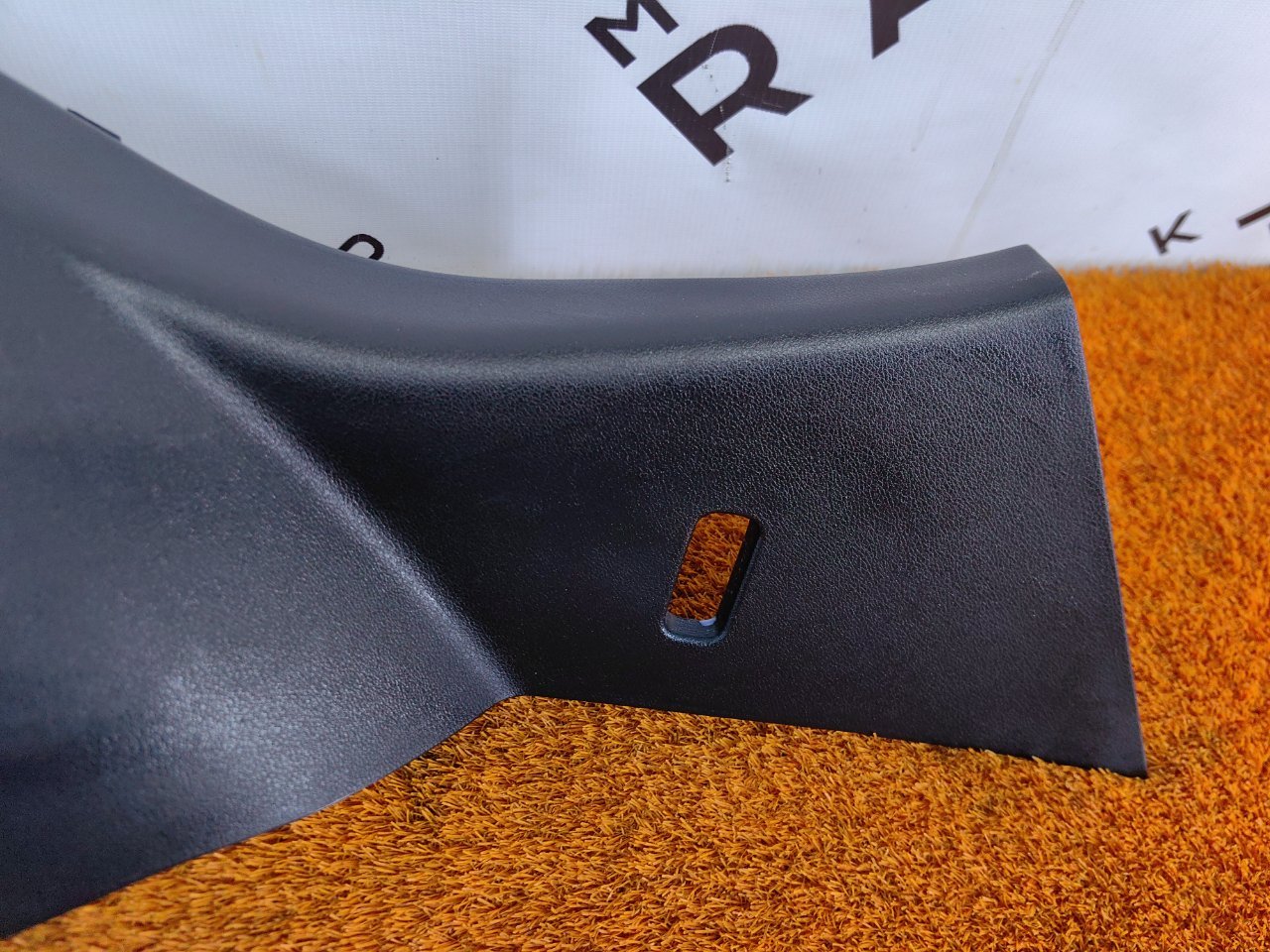 Обшивка стойки