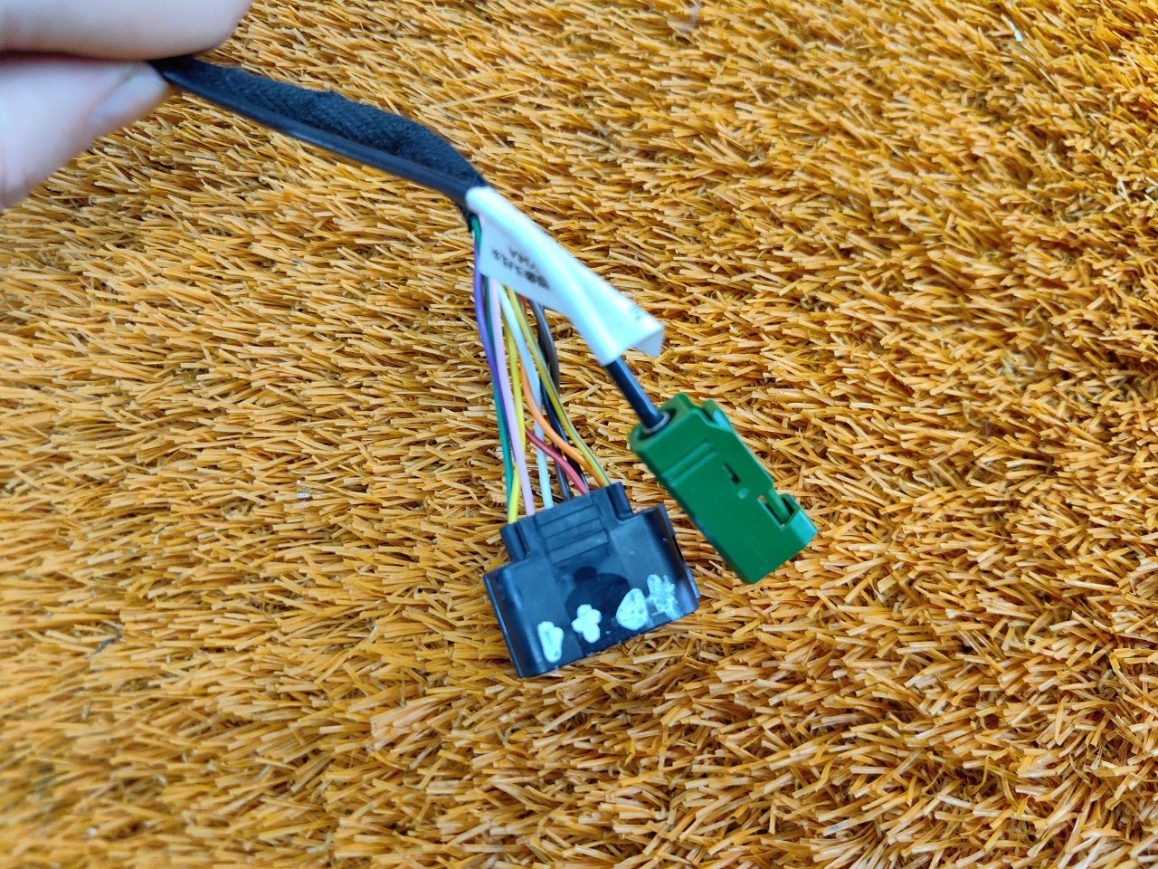 Зеркало боковое