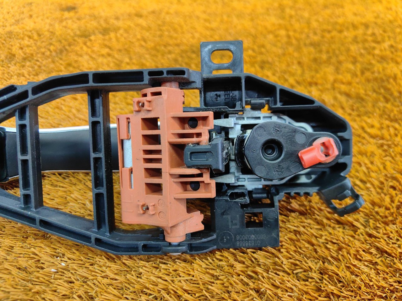 Ручка двери внешняя