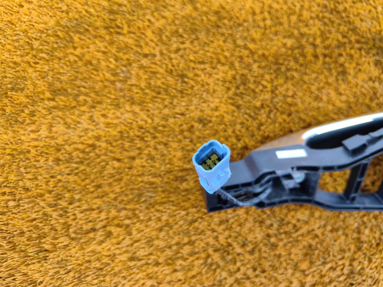 Ручка двери внешняя