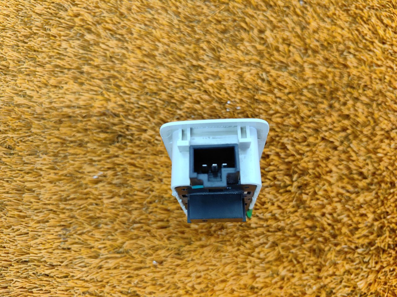 Плафон салона