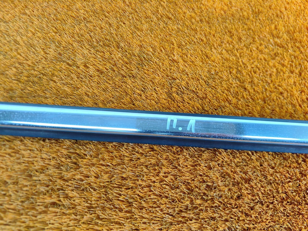 Молдинг стекла