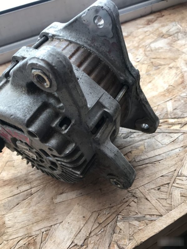 Генератор Nissan Juke 231001KA1A F15