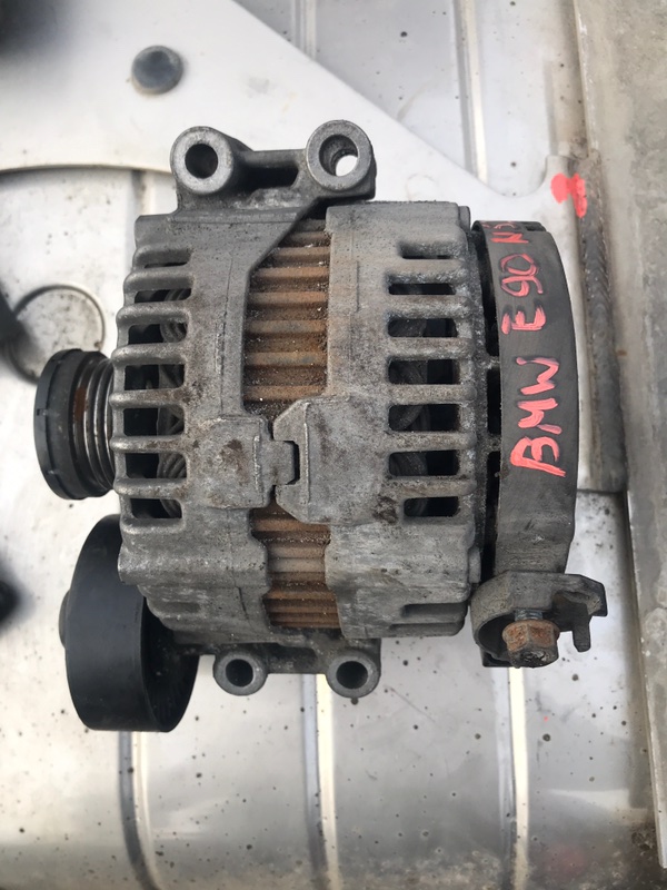 Генератор BMW 3 2007 0121715012 E90 N52B30A