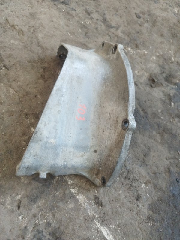 Кожух маховика Toyota carina 1993 ST190