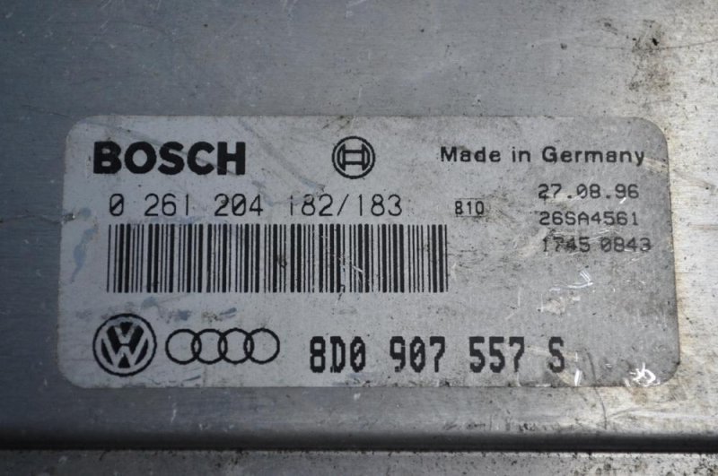 Блок управления ЭБУ (двигателя) - Audi A4 B5 (1994-2001)