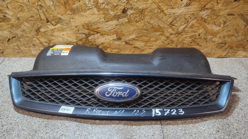 Решетка радиатора (капота) - Ford Focus 2 (2005-2011)