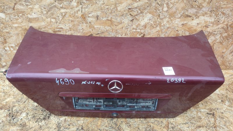 Крышка багажника - Mercedes C W202 (1993-2001)