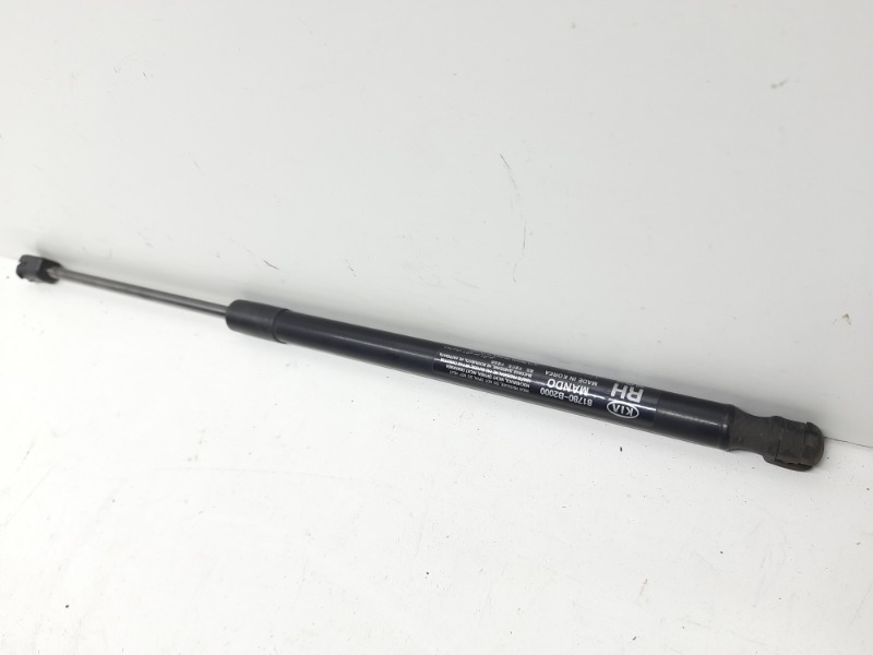 Амортизатор двери багажника