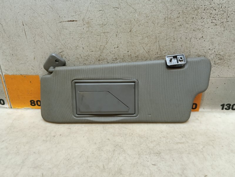 Козырек солнцезащитный