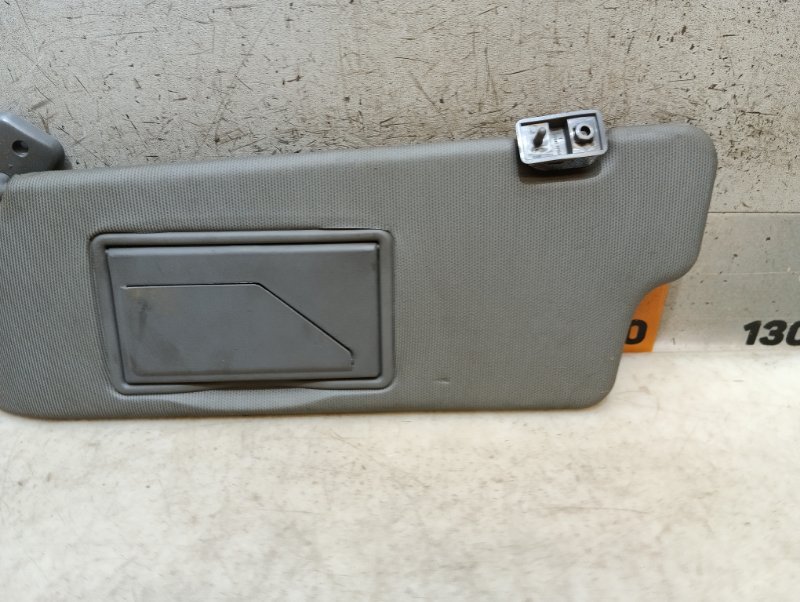 Козырек солнцезащитный