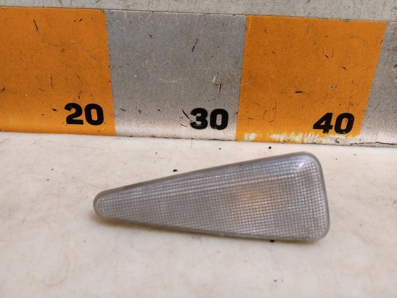 Повторитель на крыло левый