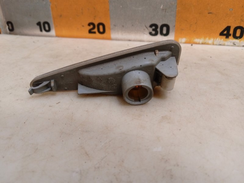 Повторитель на крыло левый