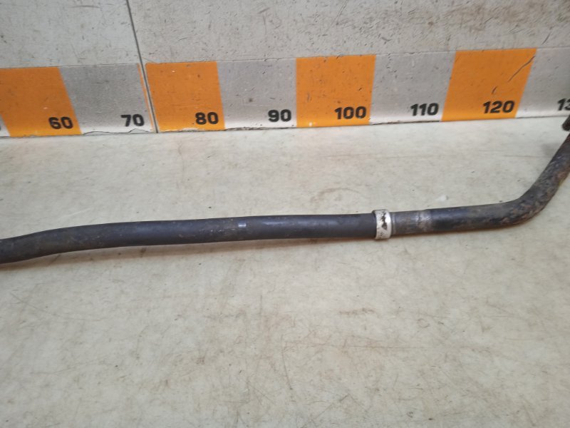 Стабилизатор передний