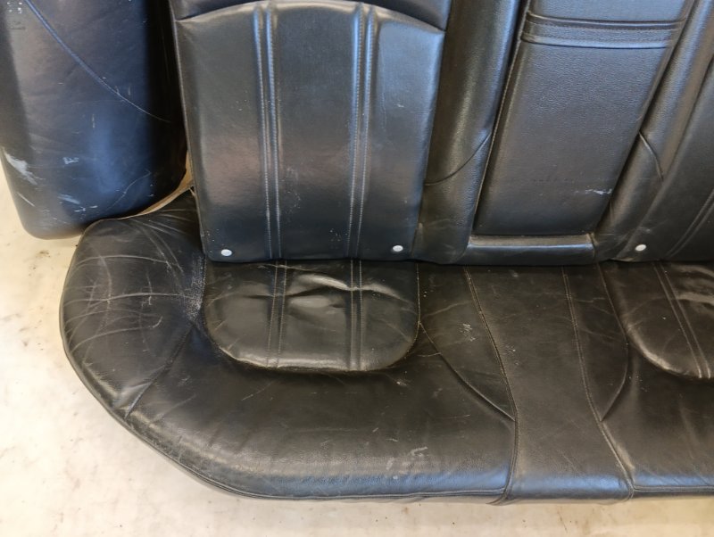 Сиденье салонное