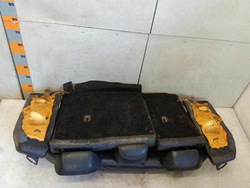 Сиденье салонное