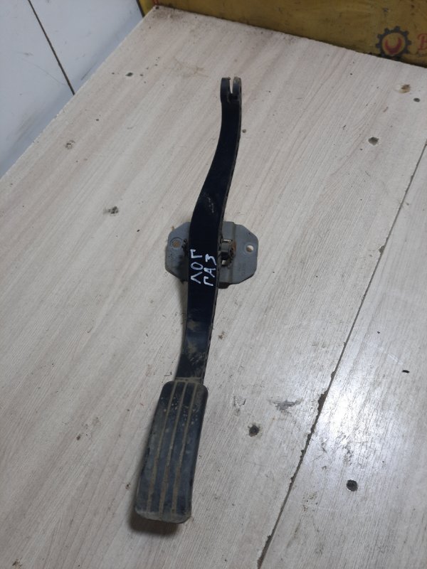 Педаль газа