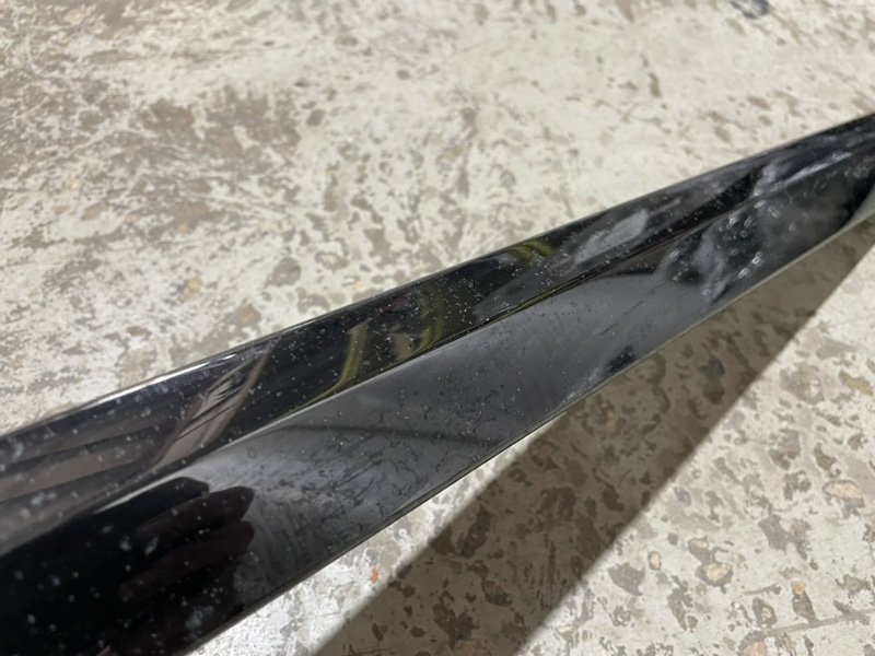 Накладка двери передней правой
